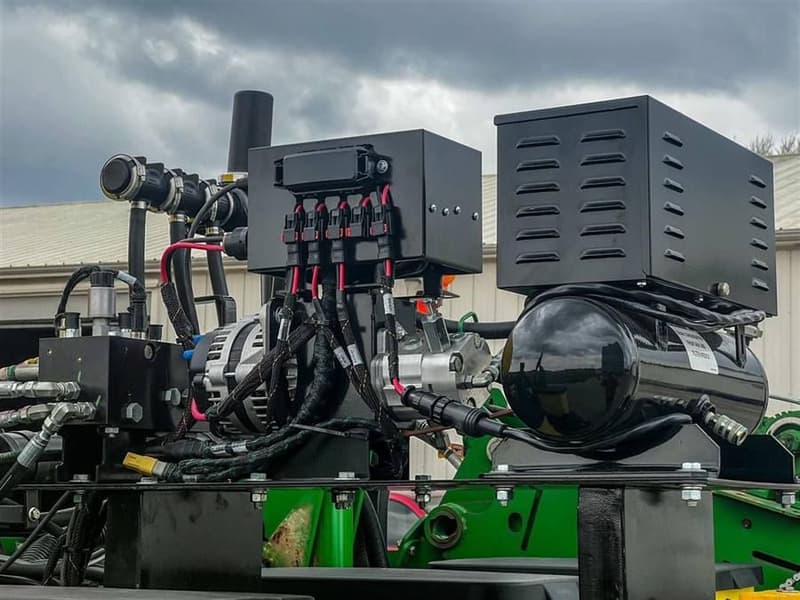 Clean alternator, PDM and wiring build